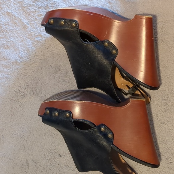 Nine West booties - Picture 5 of 6